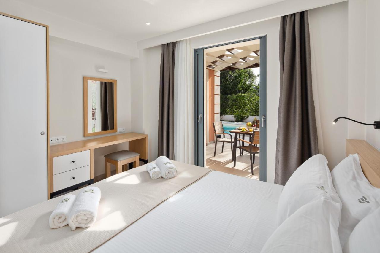 Perithia Suites Exteriör bild